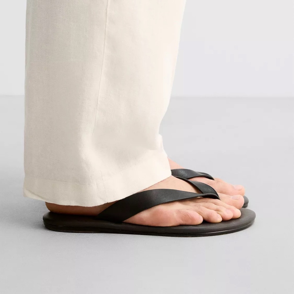 Zara Black Men's limited edition leather sandles